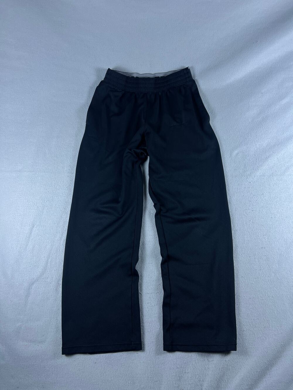 Under Armour Track Pants Mens M Black Straight Loose Warm Up Athletic Sweatpants